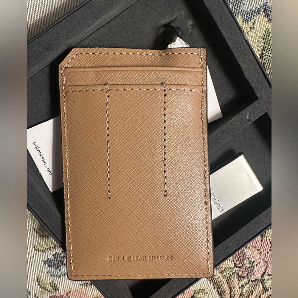 Calvin klein men card holder - Picture 2 of 2